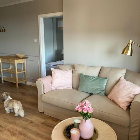 Apartament Malachit เมียนซิดดรอแย ภายนอก รูปภาพ