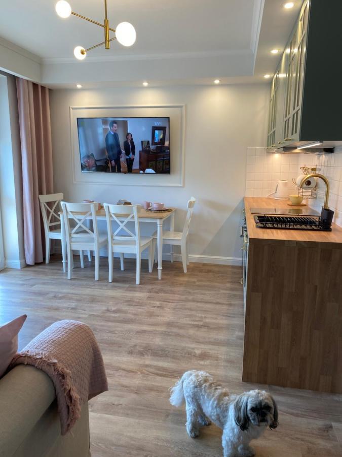 Apartament Malachit เมียนซิดดรอแย ภายนอก รูปภาพ